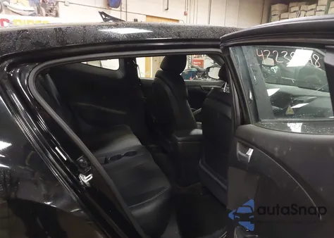 2015 Hyundai Veloster Turbo из США, поврежденный, VIN KMHTC6AE8FU239181